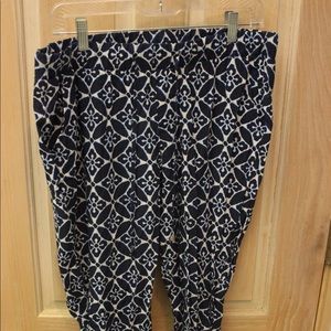 Loose blue print pants